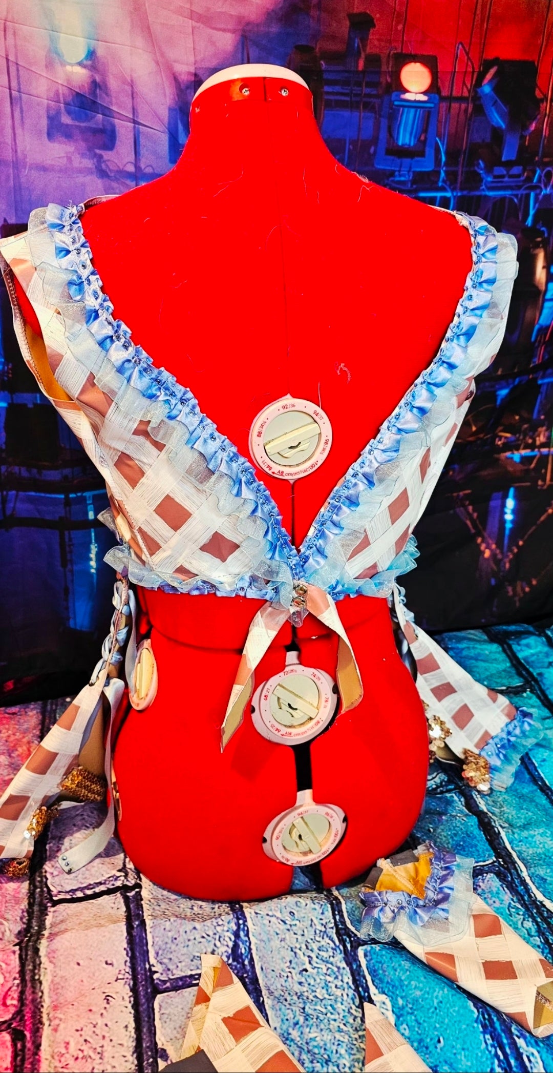 Chappell Roan Giver pet costume, Chappell Roan SNL giver pet costume, Chappell dog costume