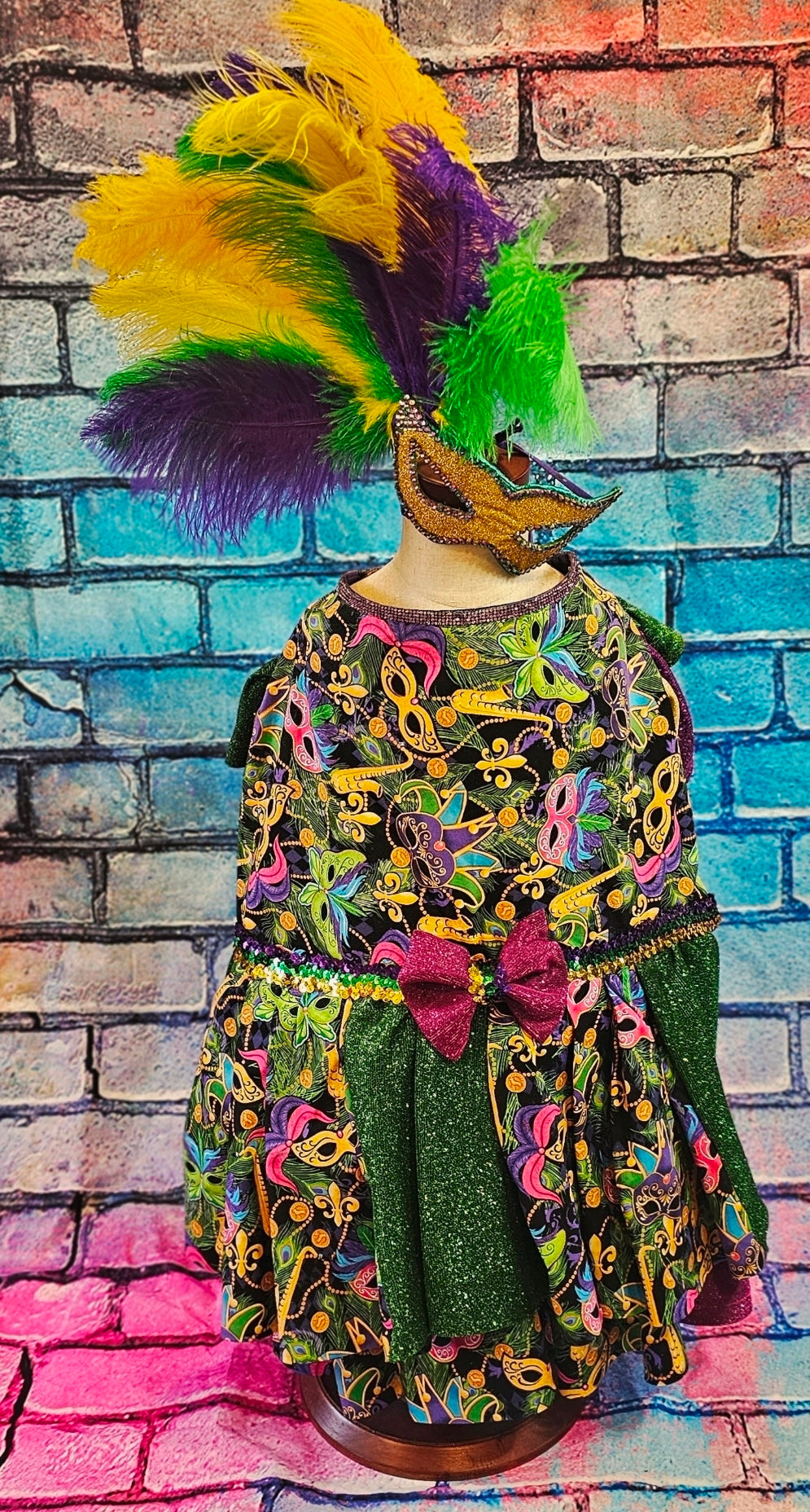 Mardi Gras Pet Dress, Mardi Gras Pet Costume, Mardi gras dog dress and mask