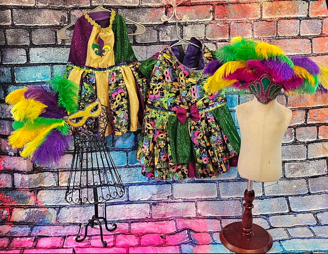 Mardi Gras Pet Dress, Mardi Gras Pet Costume, Mardi gras dog dress and mask