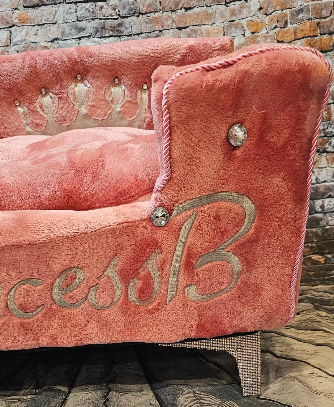 Princess luxury pet bed, personalized pet bed, princess dog bed