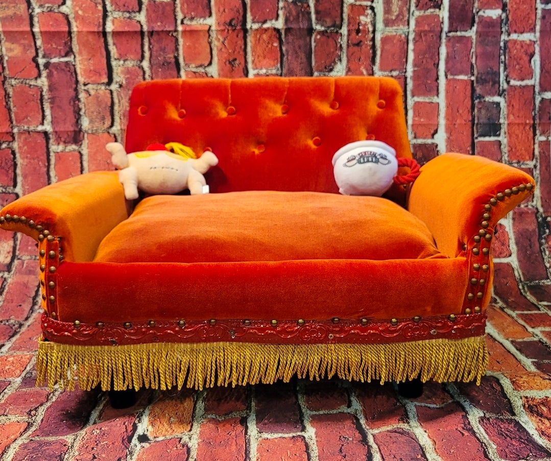 Friends Orange Pet Sofa, Central Perk Pet Sofa, Friends dog couch