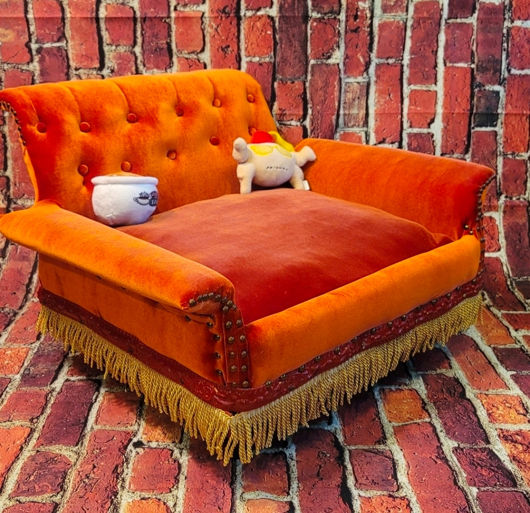 Friends Orange Pet Sofa, Central Perk Pet Sofa, Friends dog couch