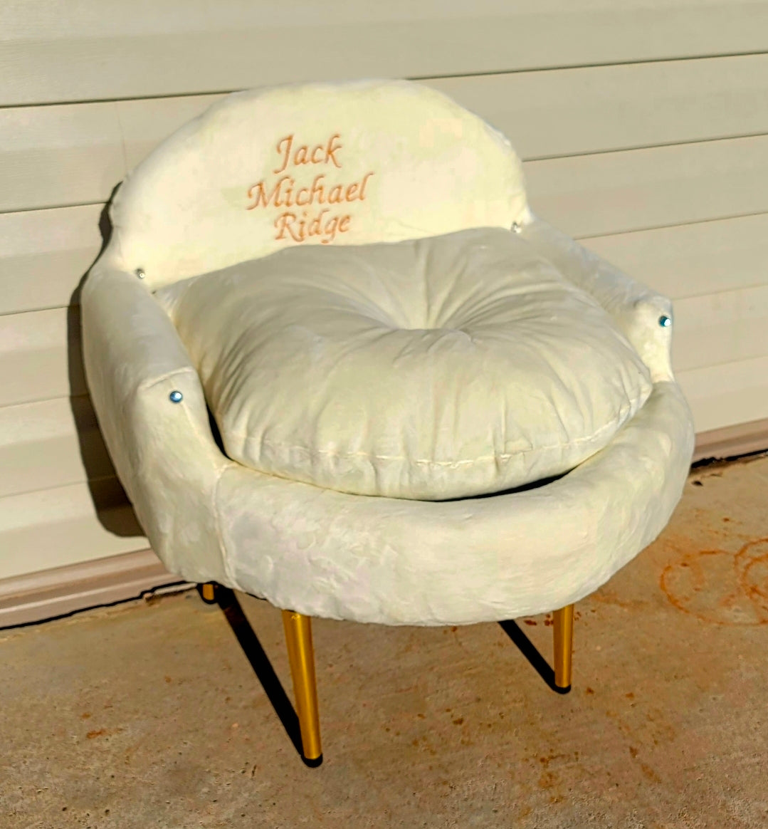 Luxury Pet Chair, Office dog chair, office cat chair, luxury pet bed
