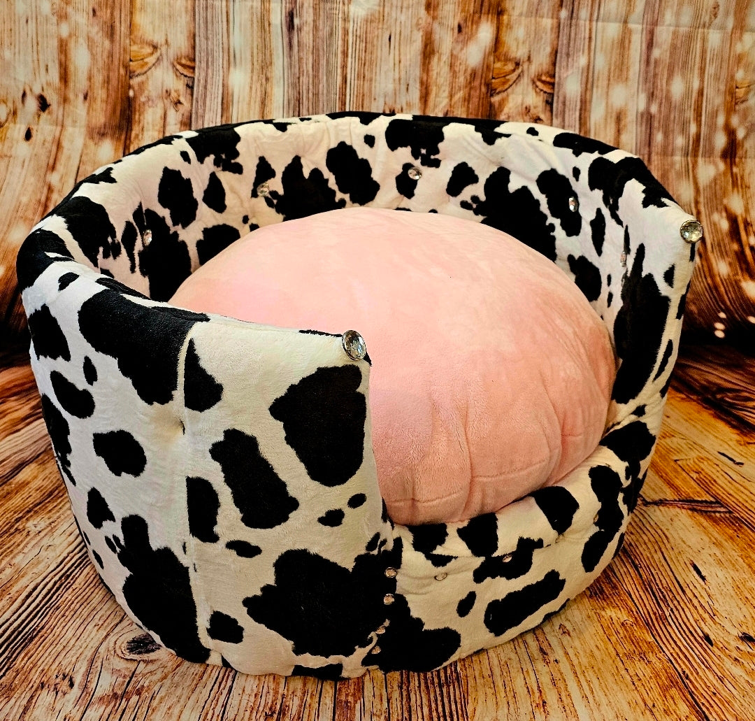 Cow print pet bed, luxury cow pet bed, round cow pet bed