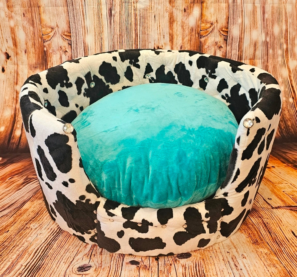 Cow print pet bed, luxury cow pet bed, round cow pet bed