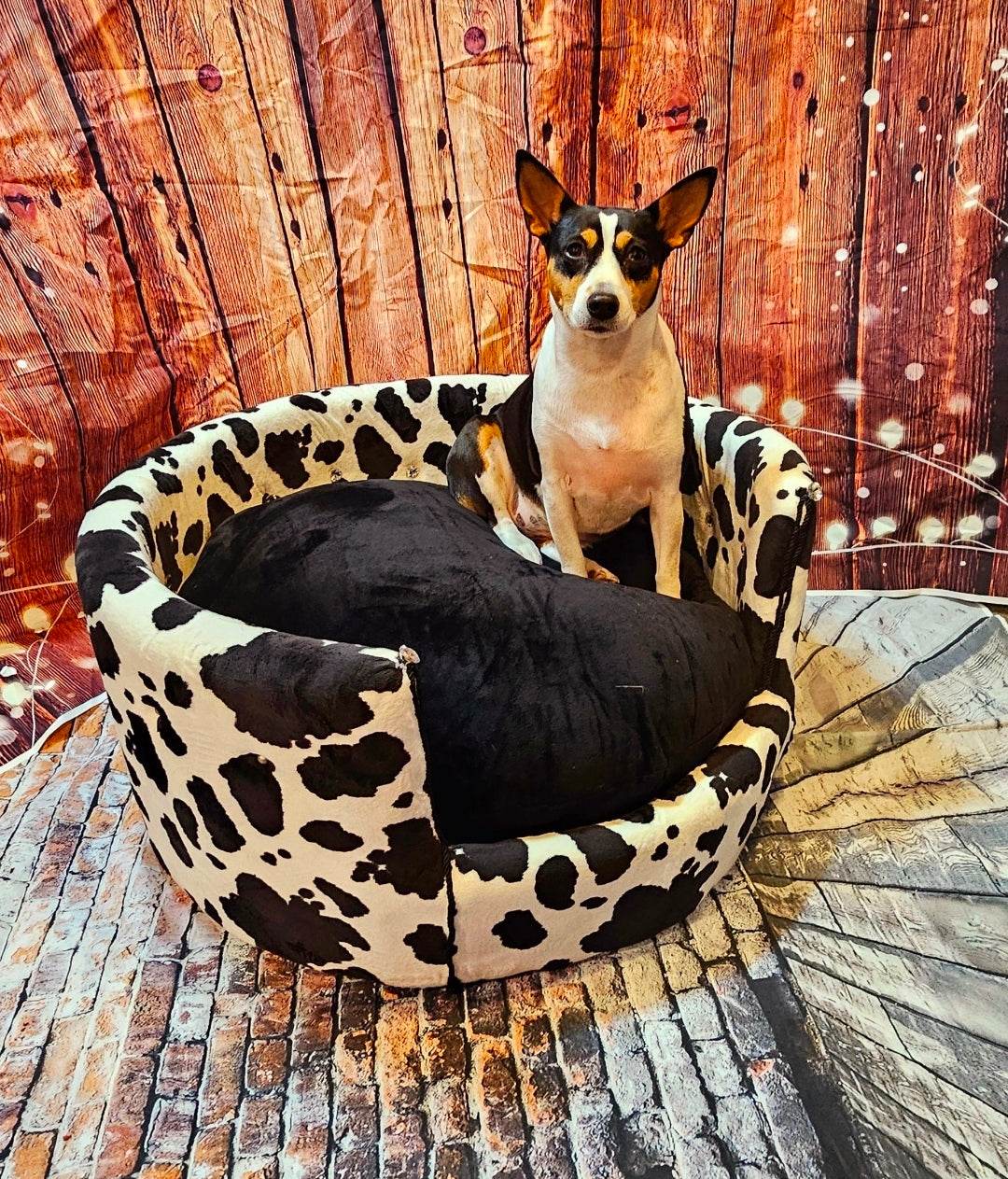 Cow print pet bed, luxury cow pet bed, round cow pet bed