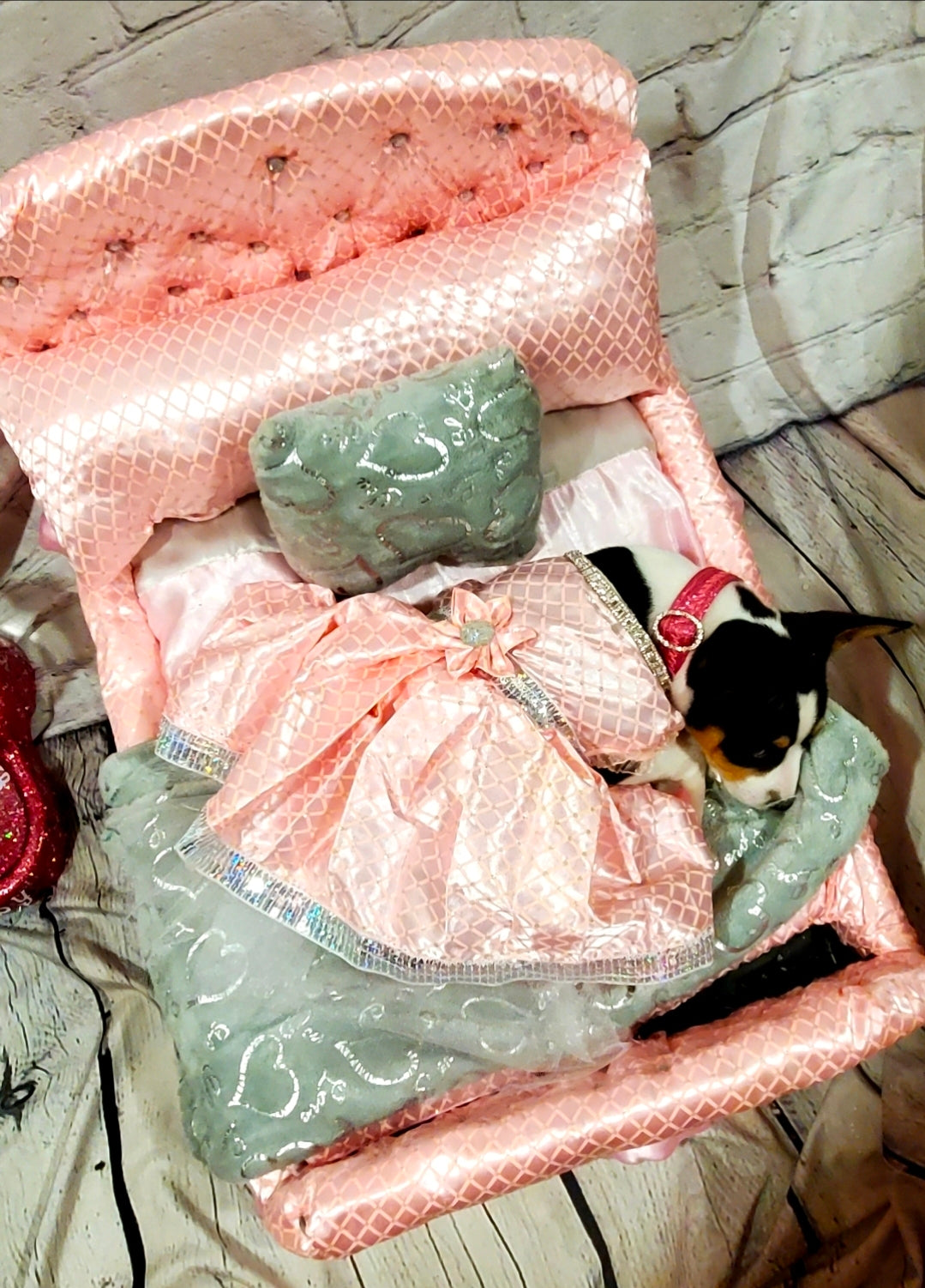 Custom Pet Bassinet Beds, Puppy Bassinet Beds, luxury pet bassinet bed