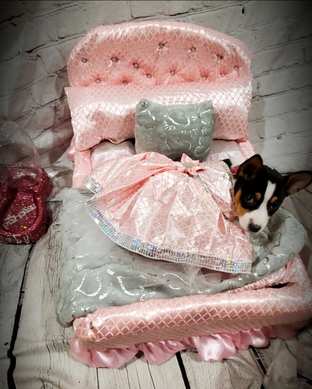 Custom Pet Bassinet Beds, Puppy Bassinet Beds, luxury pet bassinet bed