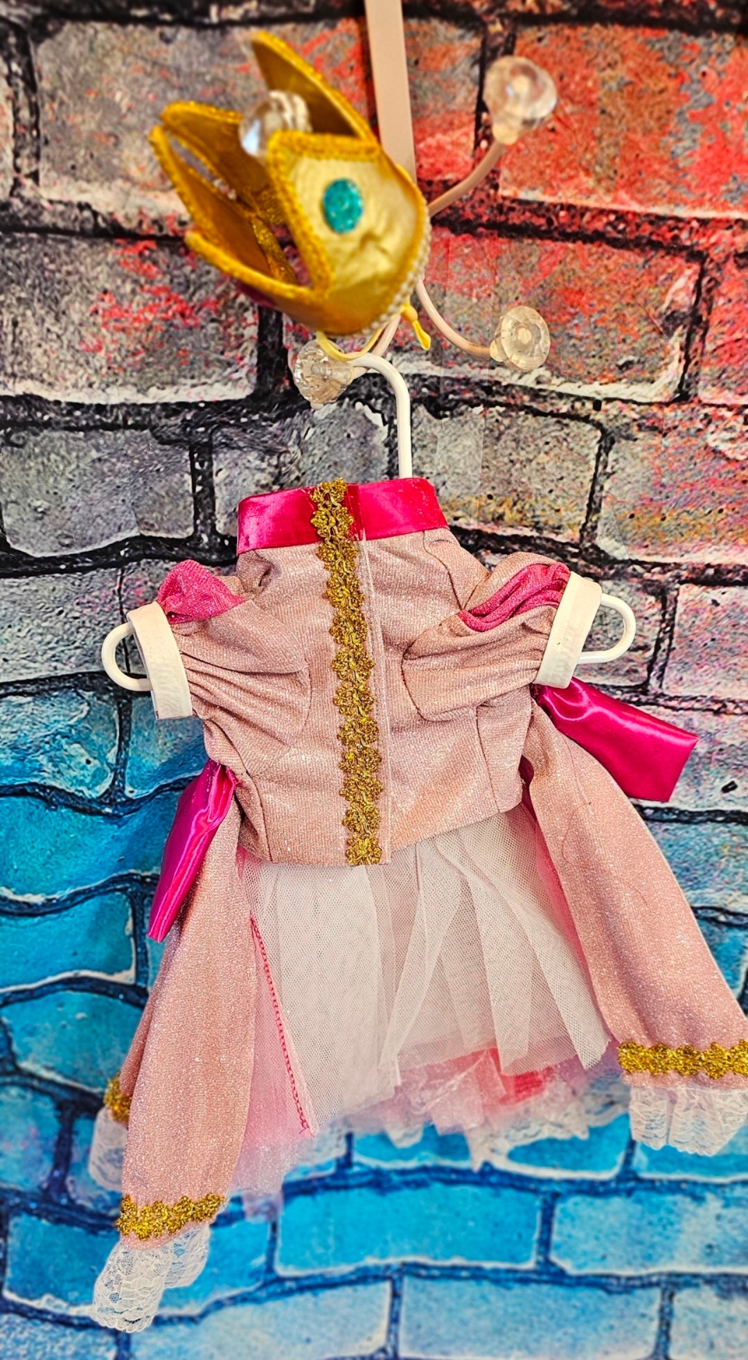 Princess Peach Pet Dress, Glitter Princess Peach pet costume