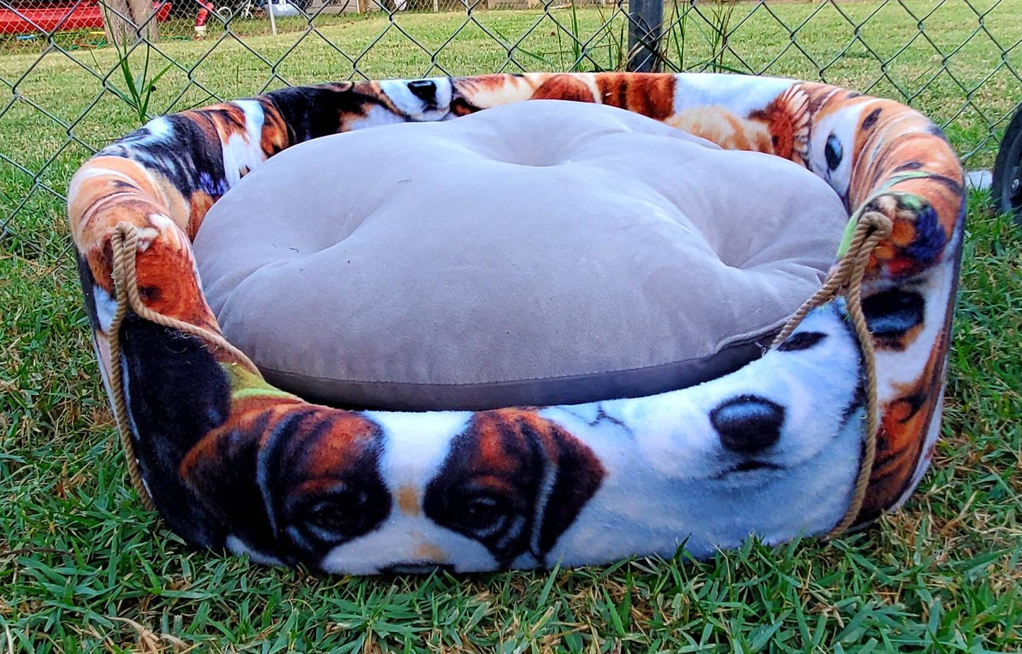 Dog Print Dog Round Pet Bed Inactive