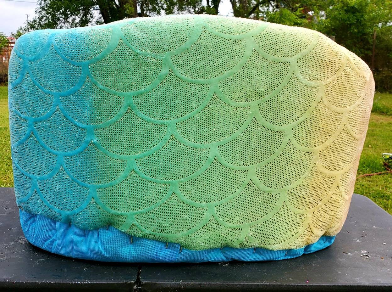 Rainbow Mermaid round pet bed Rainbow car bed Rainbow dog bed, Round luxury pet bed, pet furniture, dog beds for pets