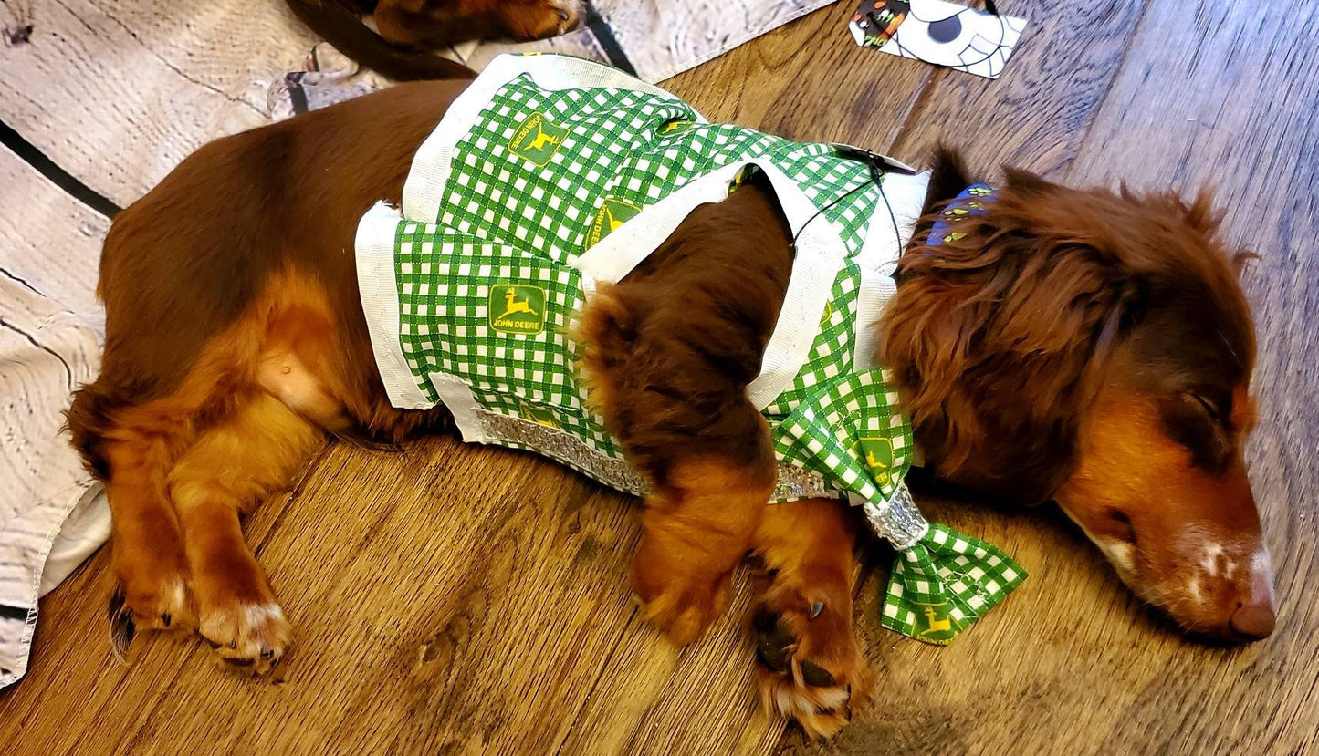 John Deere Pet apparel, John Deere pet clothing, John Deere cat, dog, pet dress, John Deere cat, dog pet shirt, John Deere cat shirt, dress