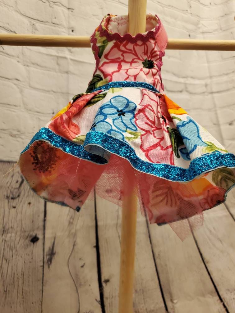 Flower dog dress, flower pet dress, flower cat dress, pet dresses, adjustable pet dress, colorful pet dress, cat dresses, dog dresses