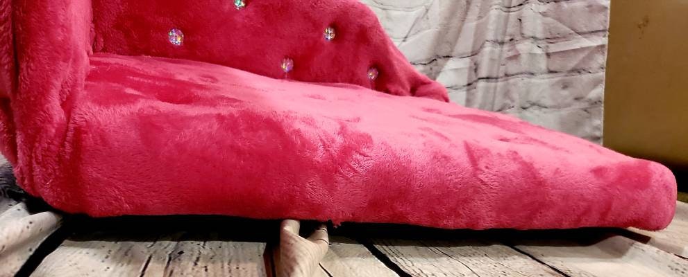 Hot Pink Pet Chaise Bed, Fushia Pet Chaise Bed, Chaise dog bed, Chaise, Cat bed, Chaise Pet Bed, Luxury pet Chaise Lounge,Cat Chaise bed