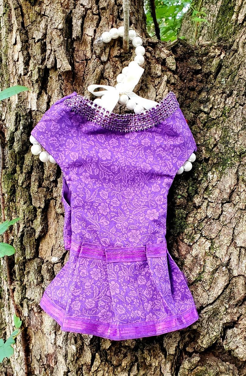 Purple pet dress, Purple dog dress, Purple cat dress, Purple flower Pet dress, Purple flower cat dresses, Purple flower dog dresses,
