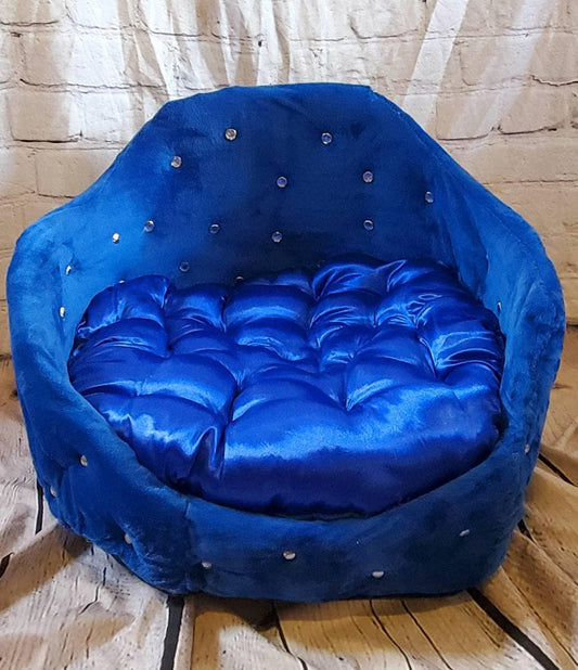 Round prince bed, luxury pet bed, diamond arclic luxury dog bed, Round bed with legs, cat dog pet bed, blue Round pet bed,