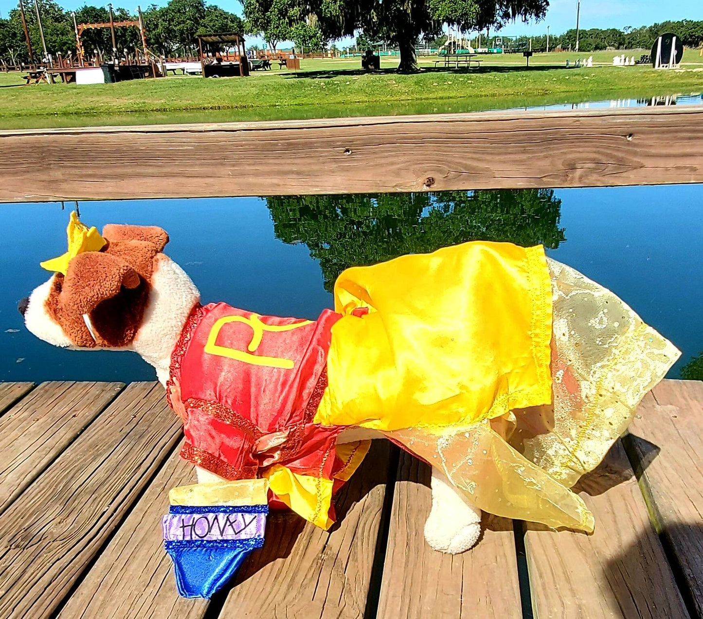 Pooh dog Costume Dress, Pooh Pet Dress, Pooh Cat dress, Winnie the pooh Pet Costume, Winnie the Pooh Pet Halloween costume, Female Pooh
