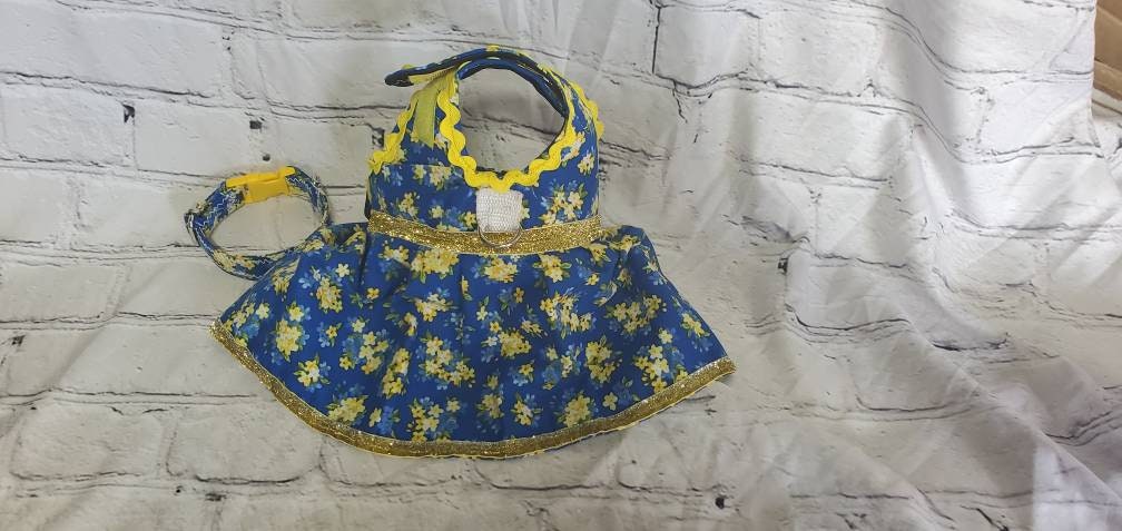 Pet fancy dress with d ring, harness dress, harness with a long skirt, cat, dog, pet dress harness, flower pet harness dress