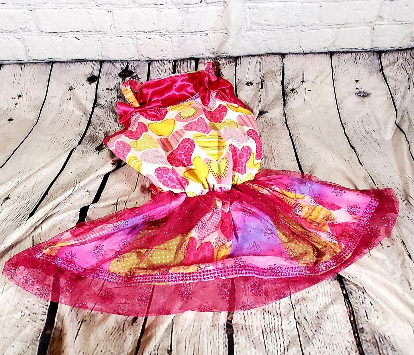 Large dog dress, large pet dress, pink pet dress, heart pet dress, dog sundress, pet dress for large dogs, girl pet dresses
