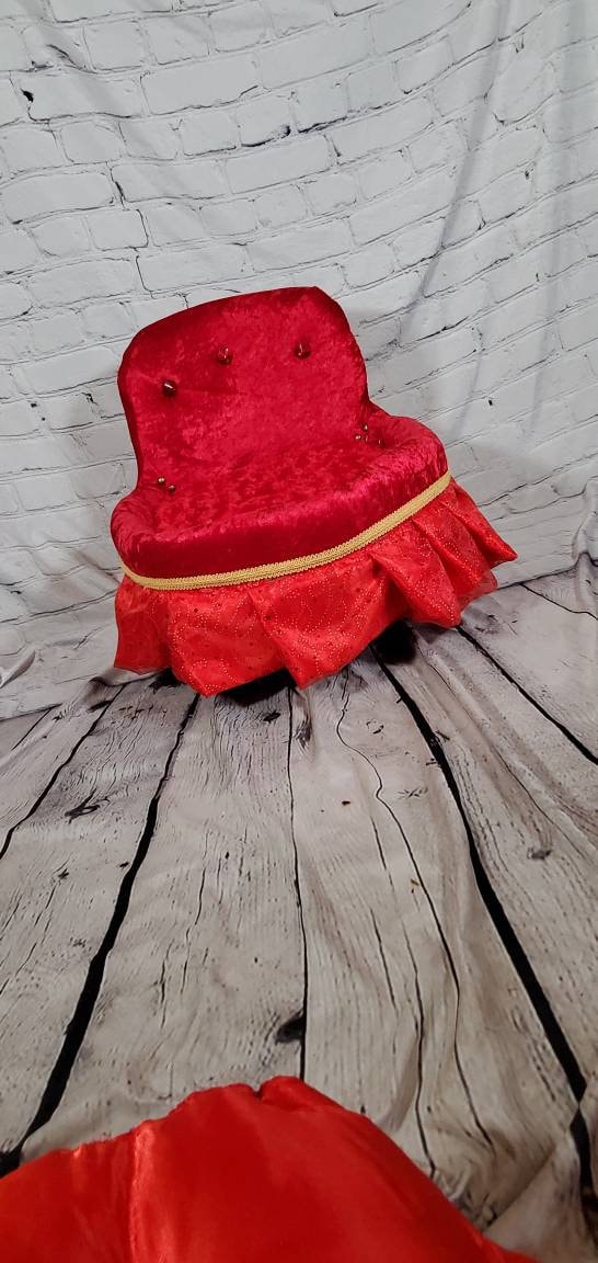 Royalty pet bed, velvet pet bed, royalty pet furniture, dog bed, pet bed, pet chair, king pet bed, dog pet bed with legs, luxury pet bed