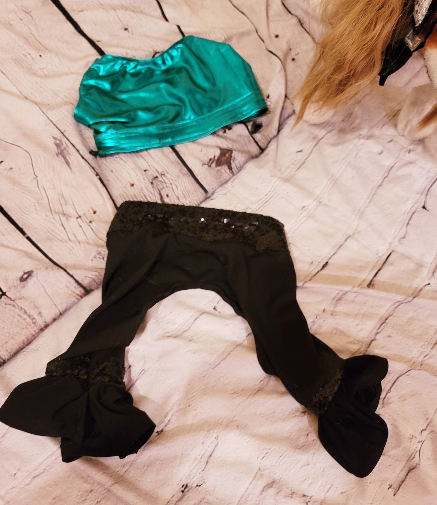 Britney Spears pet costume replica, Britney 'crazy' pet costume, Britney Green pet costume, Britney dog costume, Britney spears cat costume
