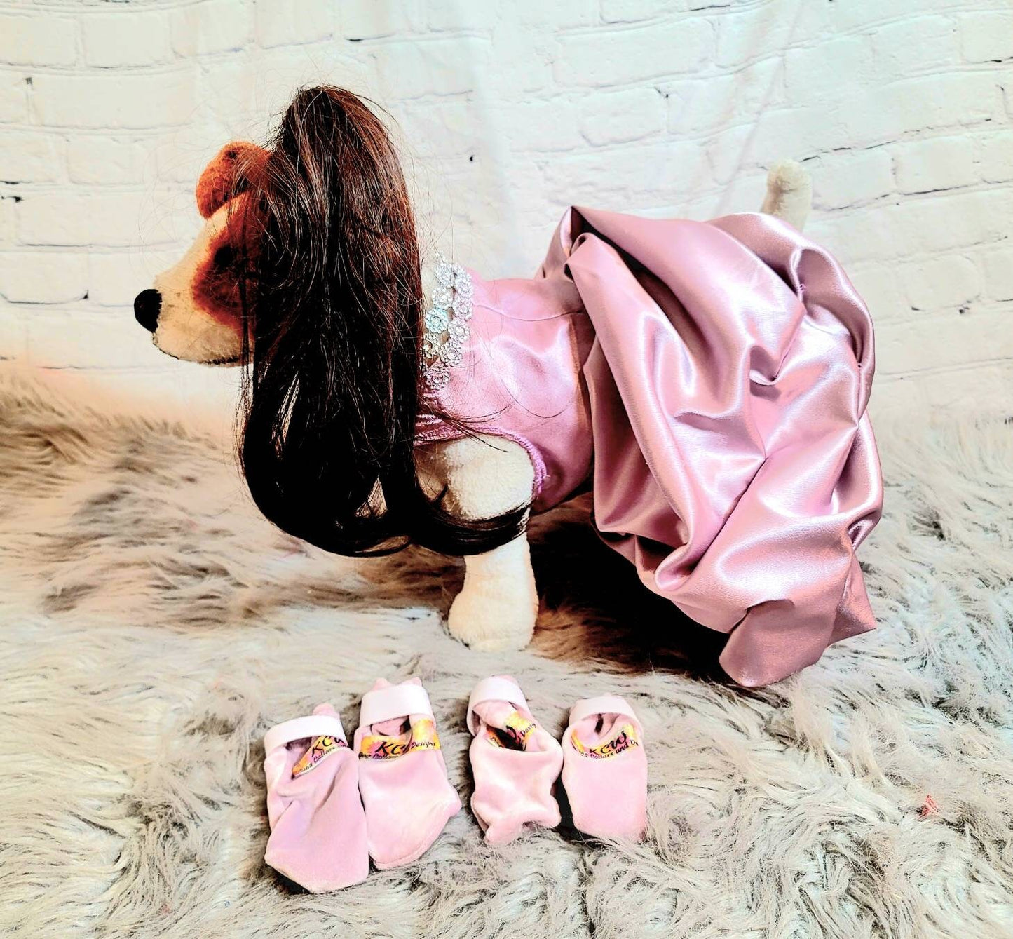 Celebrity Ariana Grande Pet Costume, Ariana Grande dog costume, high ponytail pet costume, pet wig costume, Ariana Grande high pony tail dog costume