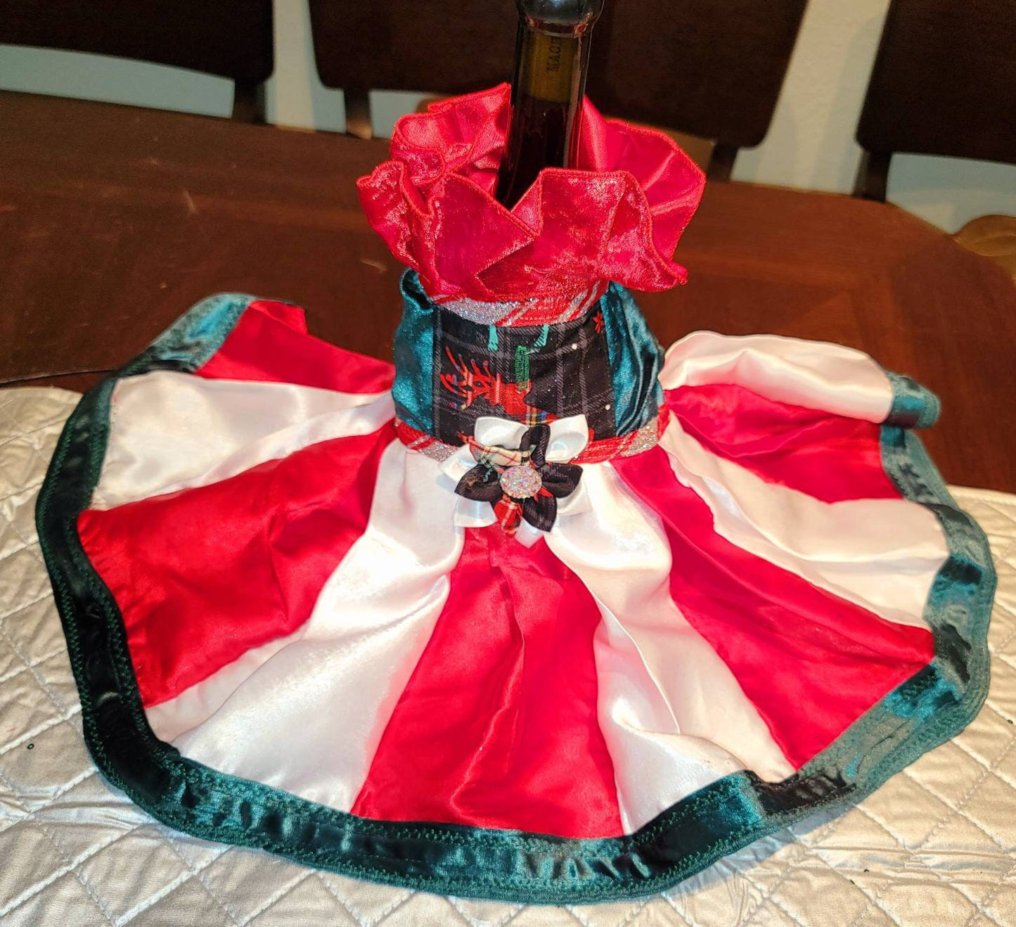 Pet holiday dress, pet Christmas dress, Christmas Pet dresses, Christmas cat dresses, Christmas dog dresses, holiday Pet dresses