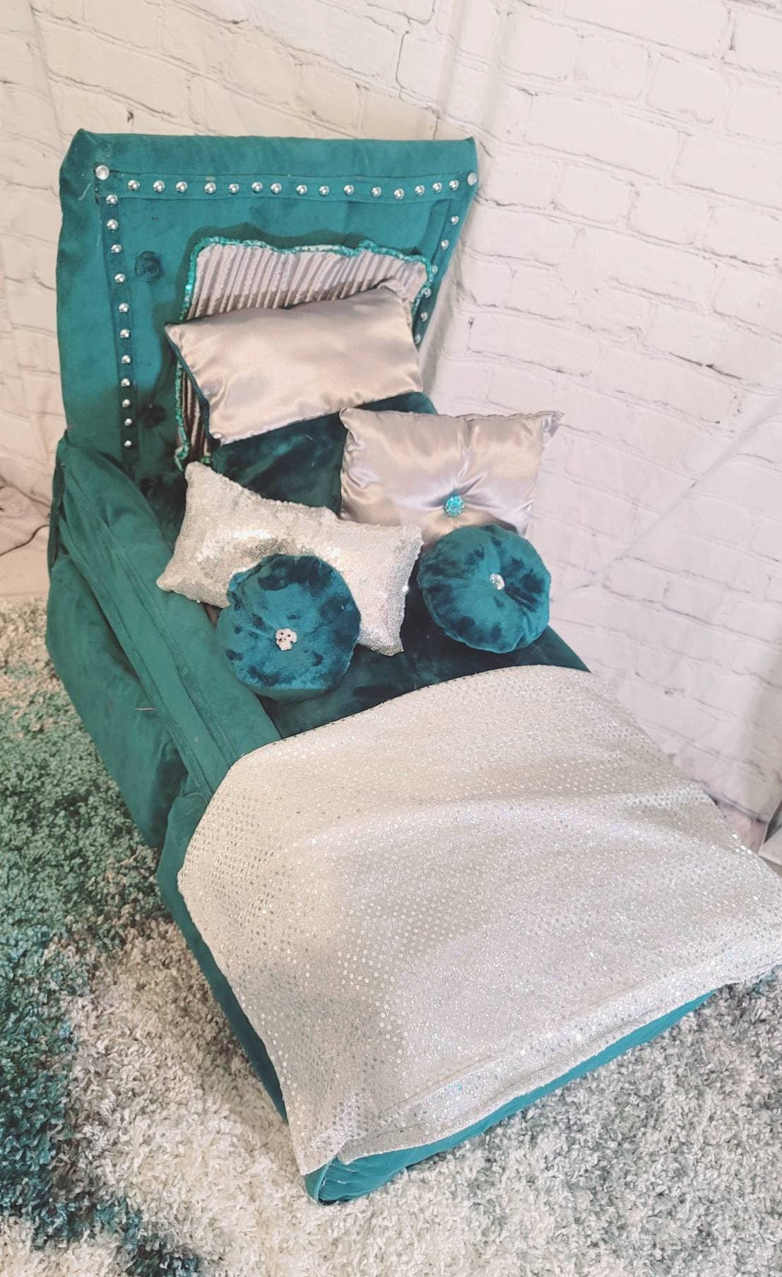 Upholstery pet bed, teal pet bed, storage pet bed, Upholstery dog bed, luxury dog bed, luxury pet bed, Upholstery pet furniture, pet beds
