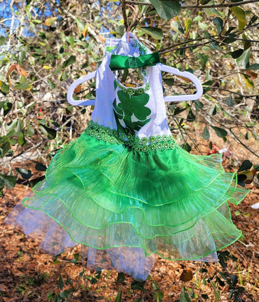 St Patrick's day Pet Dress, Patty's day pet dress, Irish pet dress, St Patrick day dog dress, lucky pet dress, Patty's day dog dress