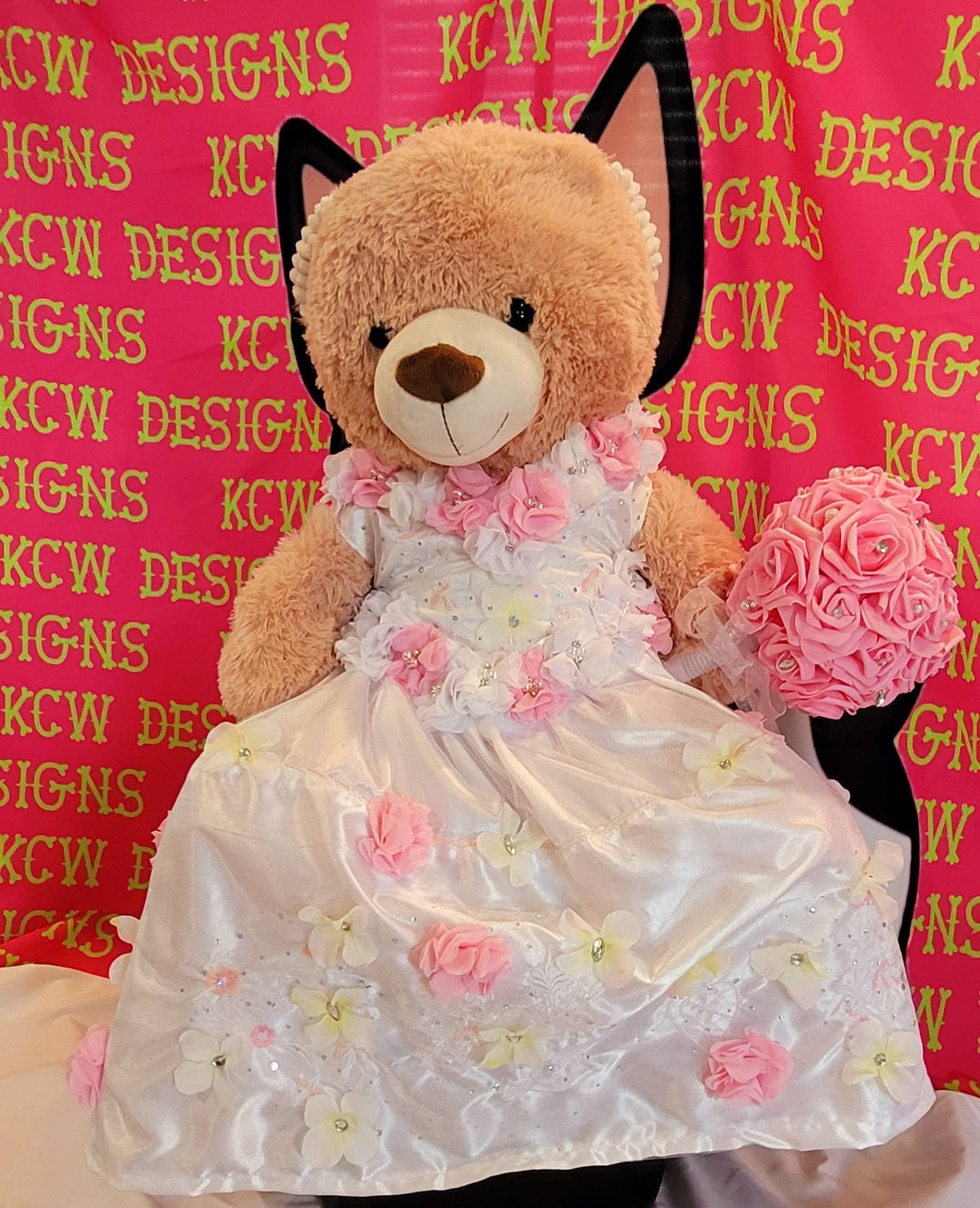 Last teddy bear dress for Quinceanera, last bear dress, quinceanera bear dress