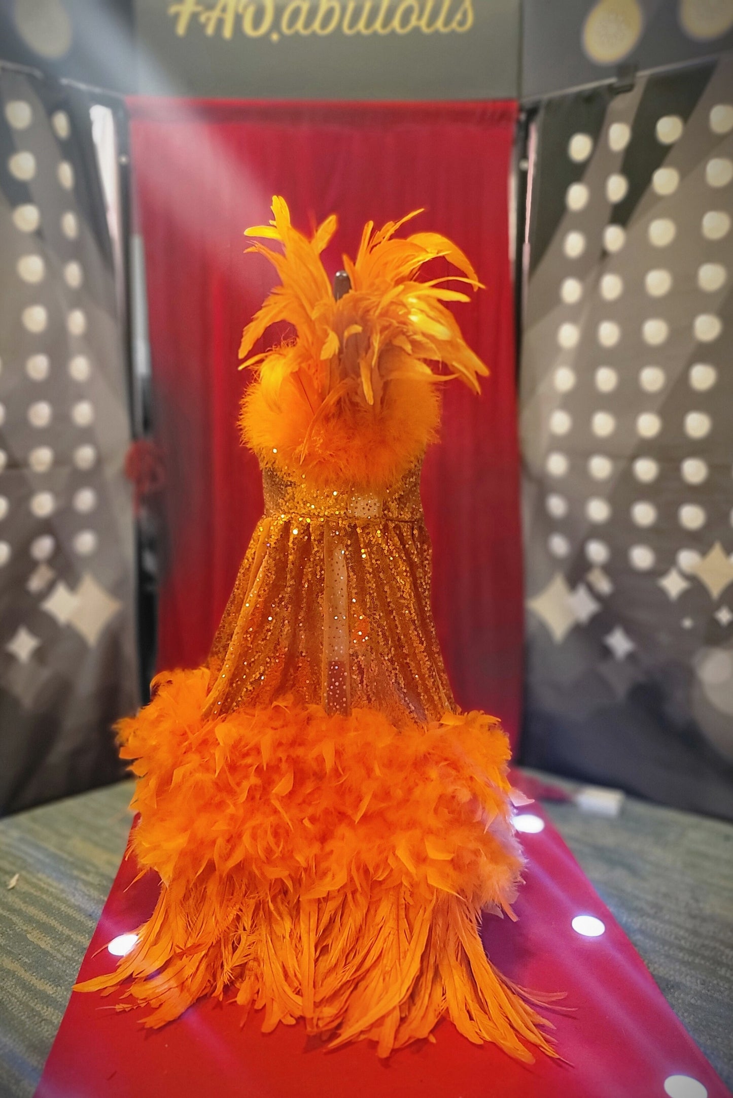 - Kendall Jenner Pet Costume, Mutt gala pet costume, orange feather pet dress, orange feather dog dress, mutt gala dog dress, red carpet pet