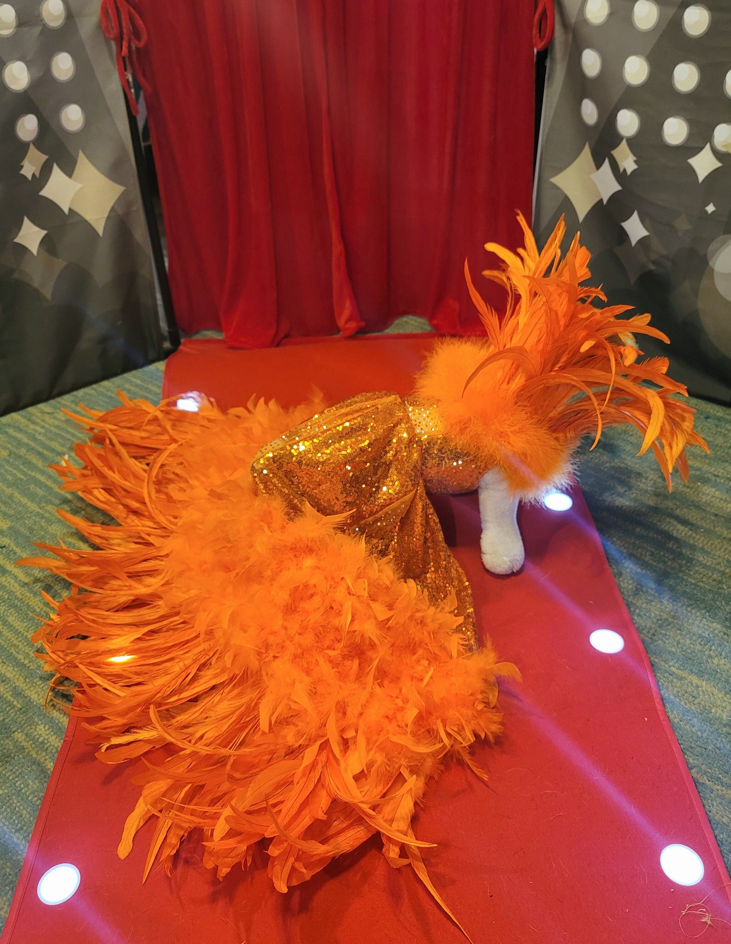 - Kendall Jenner Pet Costume, Mutt gala pet costume, orange feather pet dress, orange feather dog dress, mutt gala dog dress, red carpet pet
