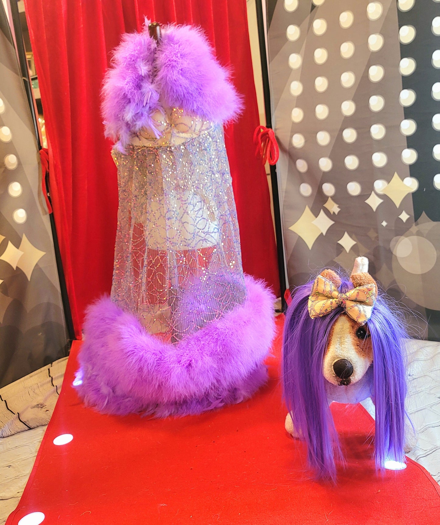 Kylie Jenner Met Gala pet costume, Kylie Jenner dog costume, Halloween Pet Costume, wig pet costume, purple wig dog costume, cat costumes