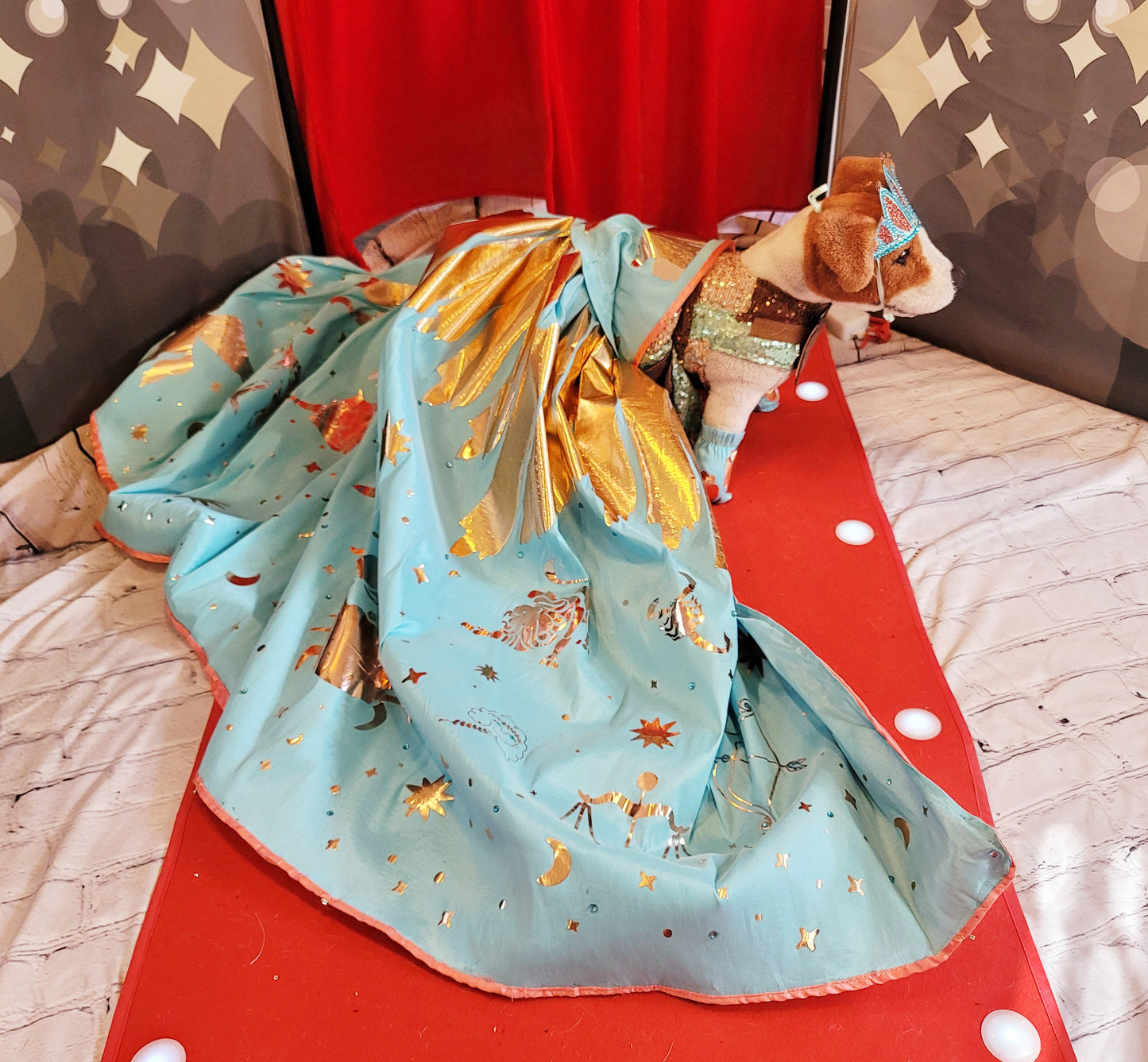 - Statue liberty pet dress, empire state pet dress, blake lively new York pet dress, mutt gala pet costume, blake lively dog costume