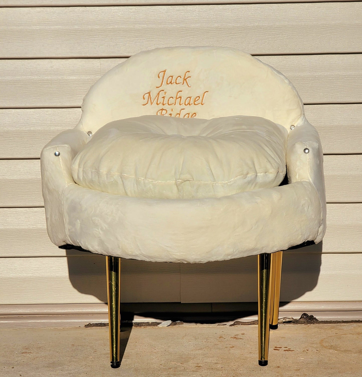 Luxury Pet Chair, Office dog chair, office cat chair, luxury pet bed