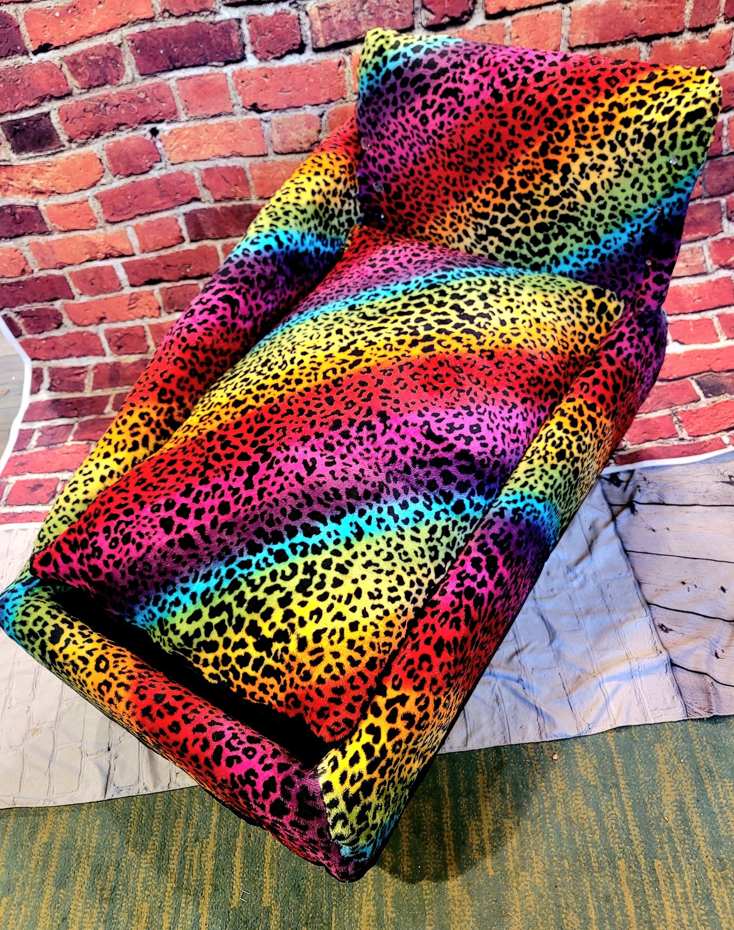 Pet Chaise Lounge, Rainbow Chaise Bed, Pet Chaise Bed, Dog Chaise, Cat Chaise Pet Furniture, Chaise furniture for pets