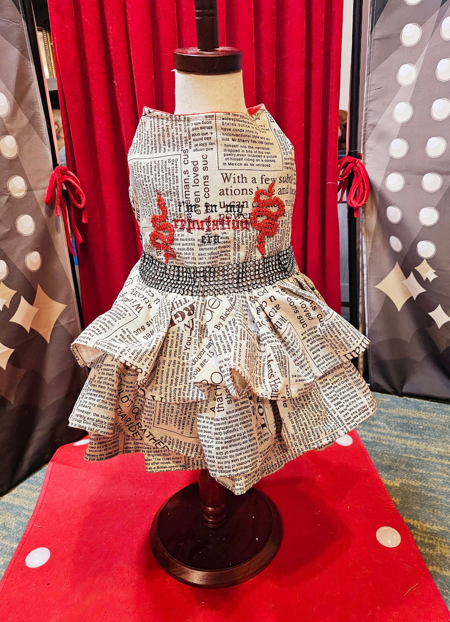 Reputation Pet Dress, Reputation dog dress, Reputation cat dress, Reputation era pet costume, Taylor Swift Rep pet, pet Reputation dress