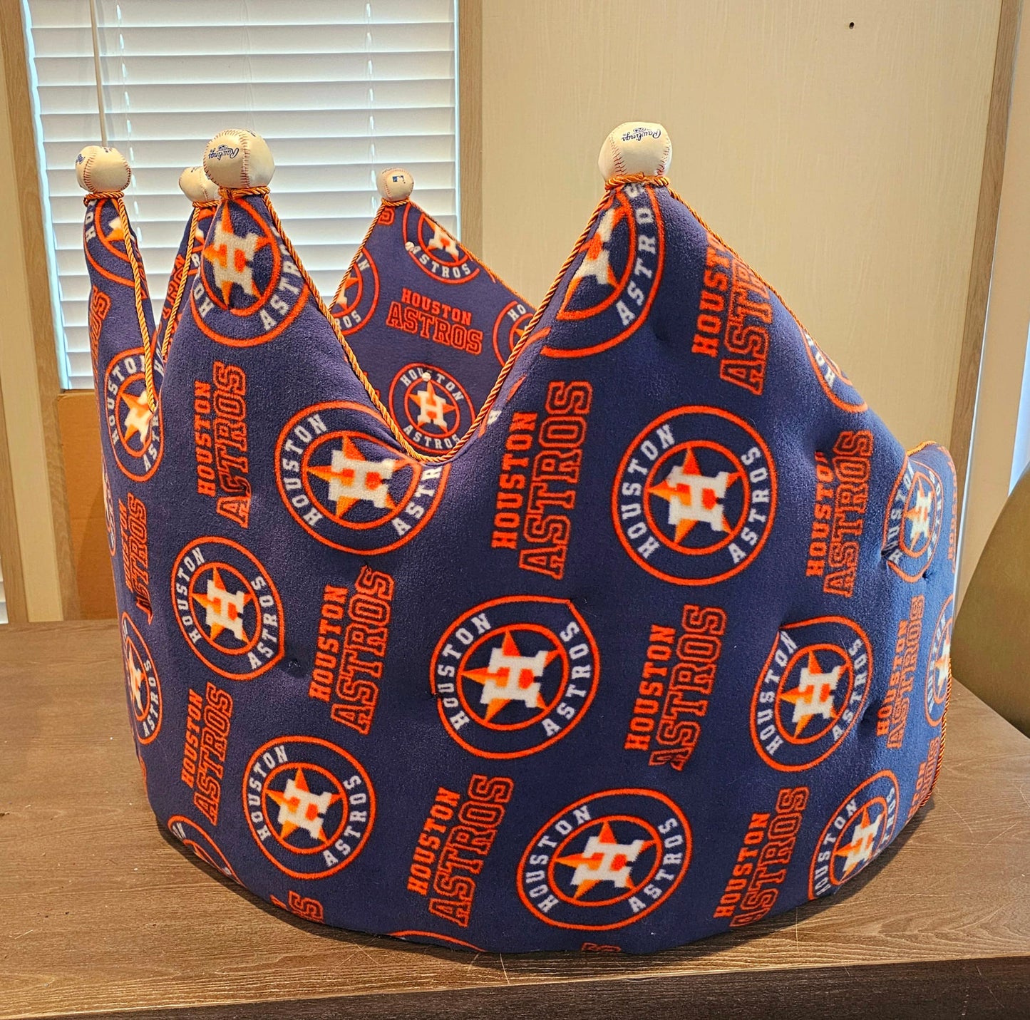 Houston Astros Crown pet bed, Houston Astros Crown dog bed, Houston Astros luxury pet bed, Astros pet furniture, Custom Crown pet bed