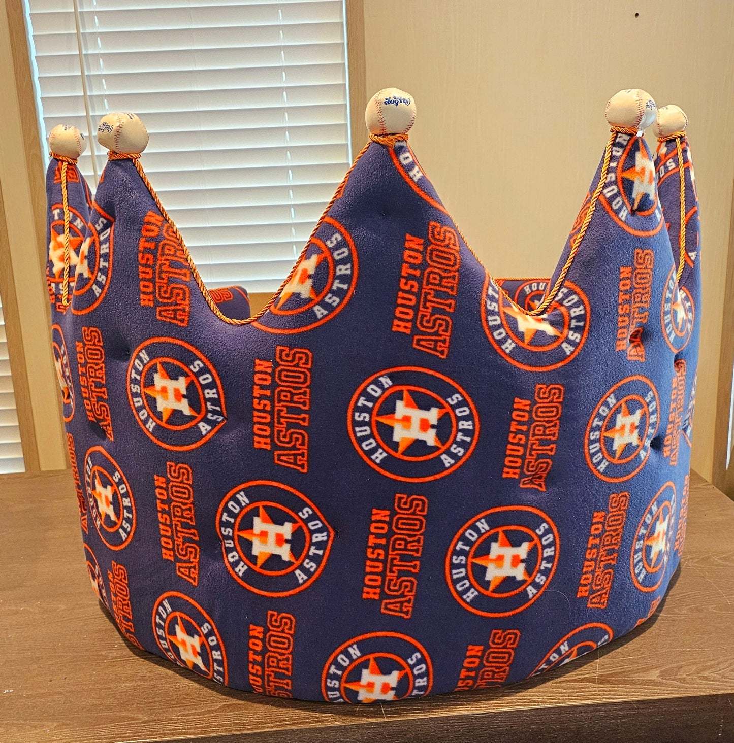 Houston Astros Crown pet bed, Houston Astros Crown dog bed, Houston Astros luxury pet bed, Astros pet furniture, Custom Crown pet bed