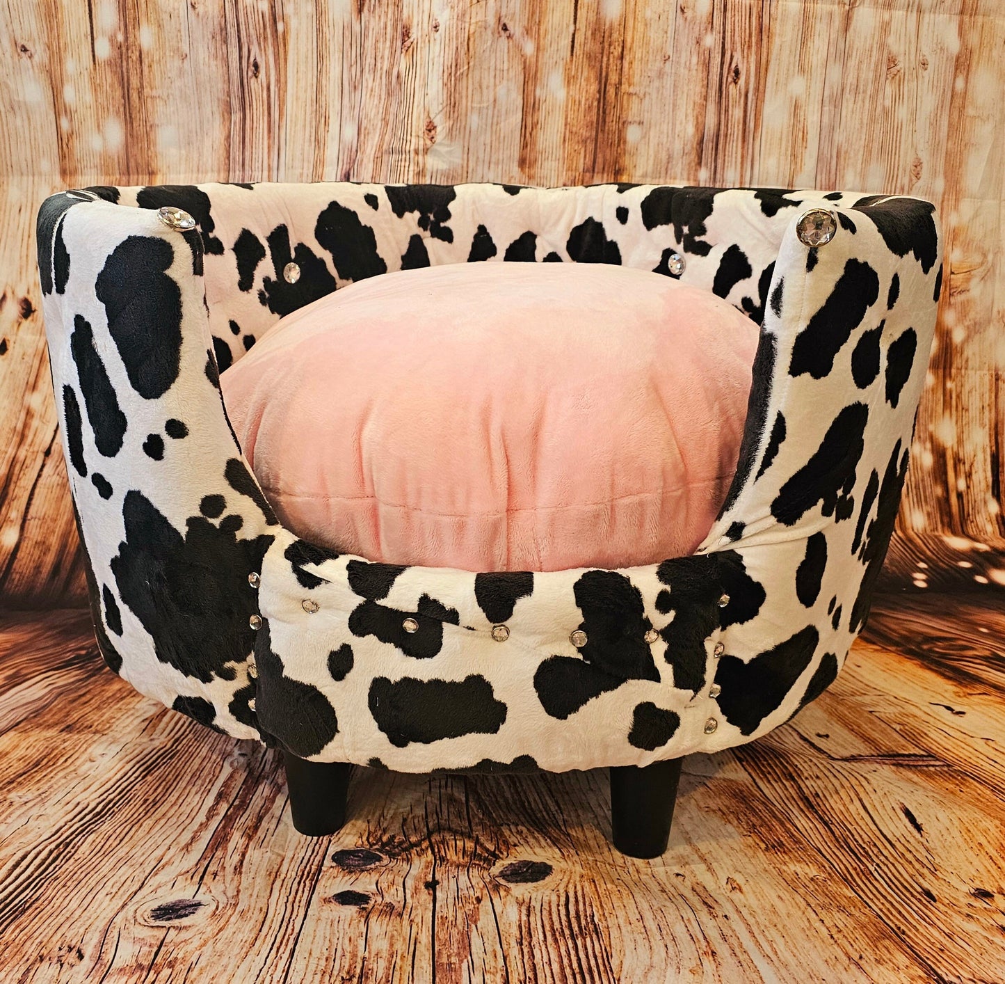 Cow print luxury Pet bed, Cow pet bed, Moo Cow Pet bed, Cow luxury dog bed, Cow print pet furniture, country pet bed, round pet bed