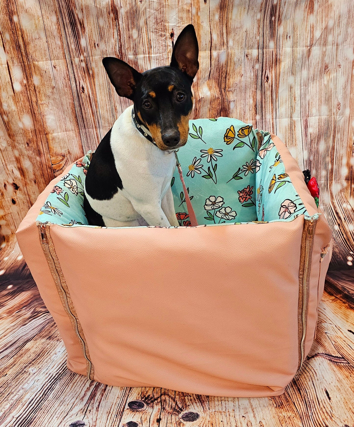 Flower Pet Booster seat, Pink pet booster seat, Dog booster seat, Pet car seat, pet car seat, pet storage car seat, pink dog car seat