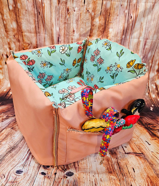 Flower Pet Booster seat, Pink pet booster seat, Dog booster seat, Pet car seat, pet car seat, pet storage car seat, pink dog car seat
