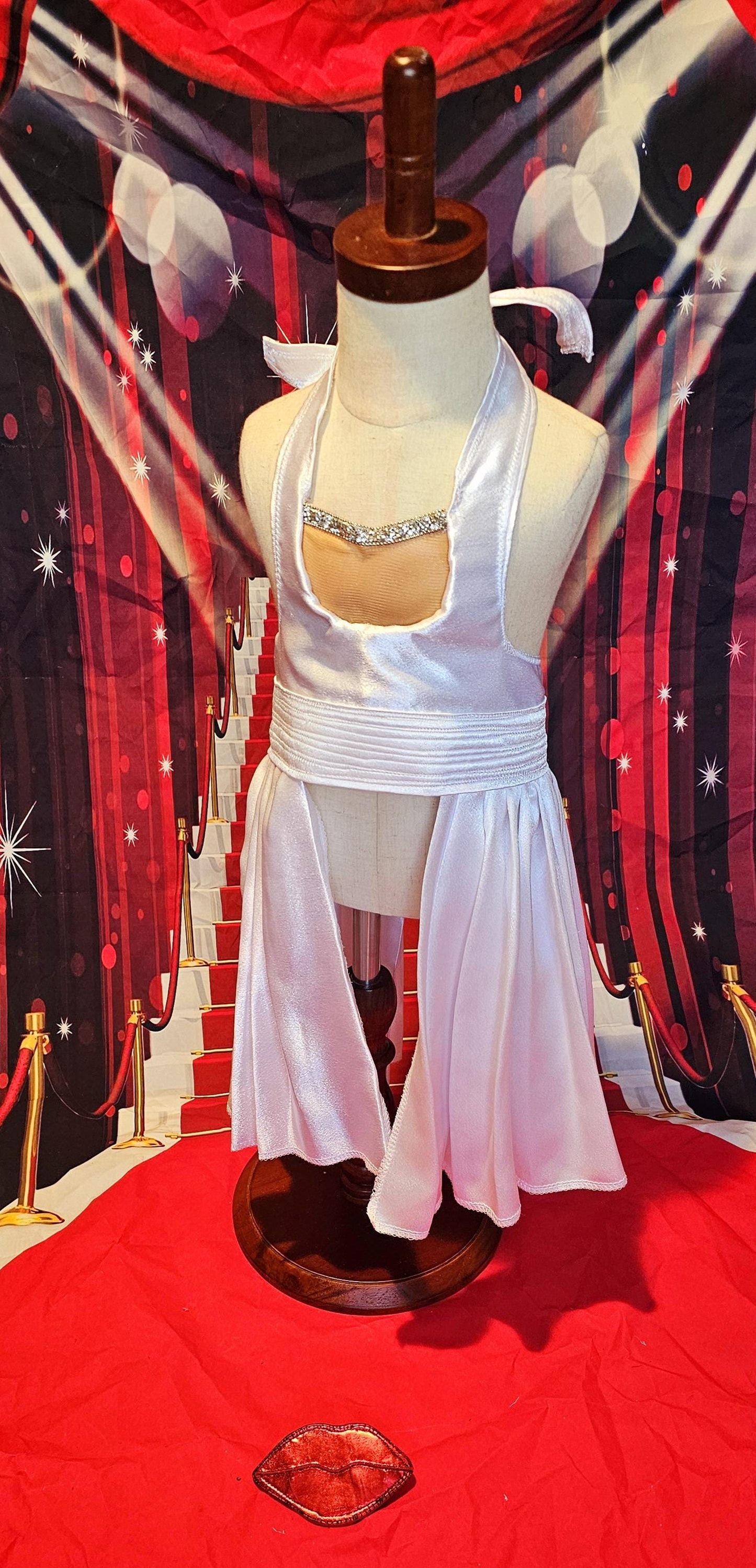 - Marilyn Monroe pet costume, Marilyn Monroe dog dress, Marilyn monroe cat costume