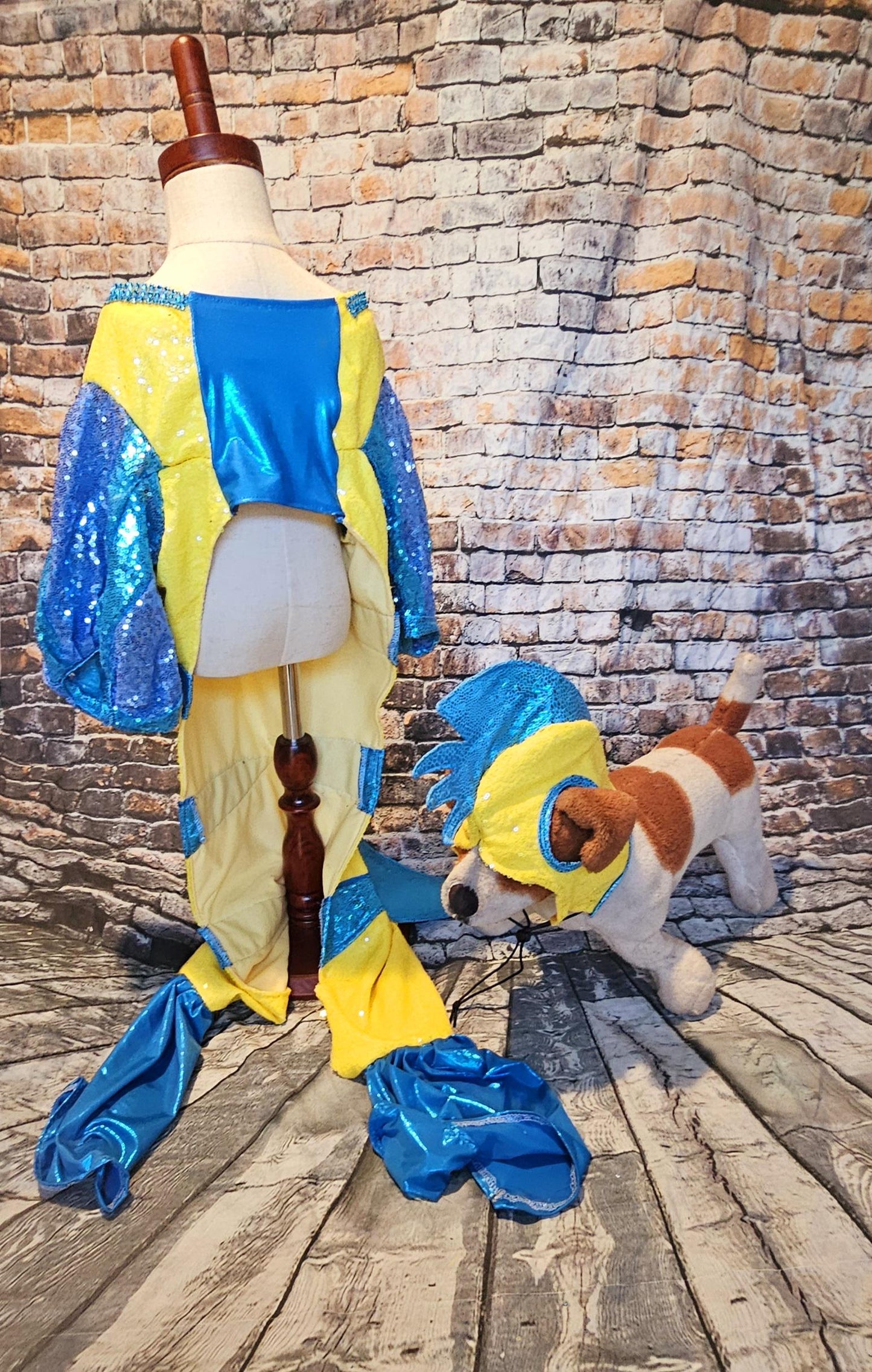 - Flounder pet costume, Flounder sequin pet costume