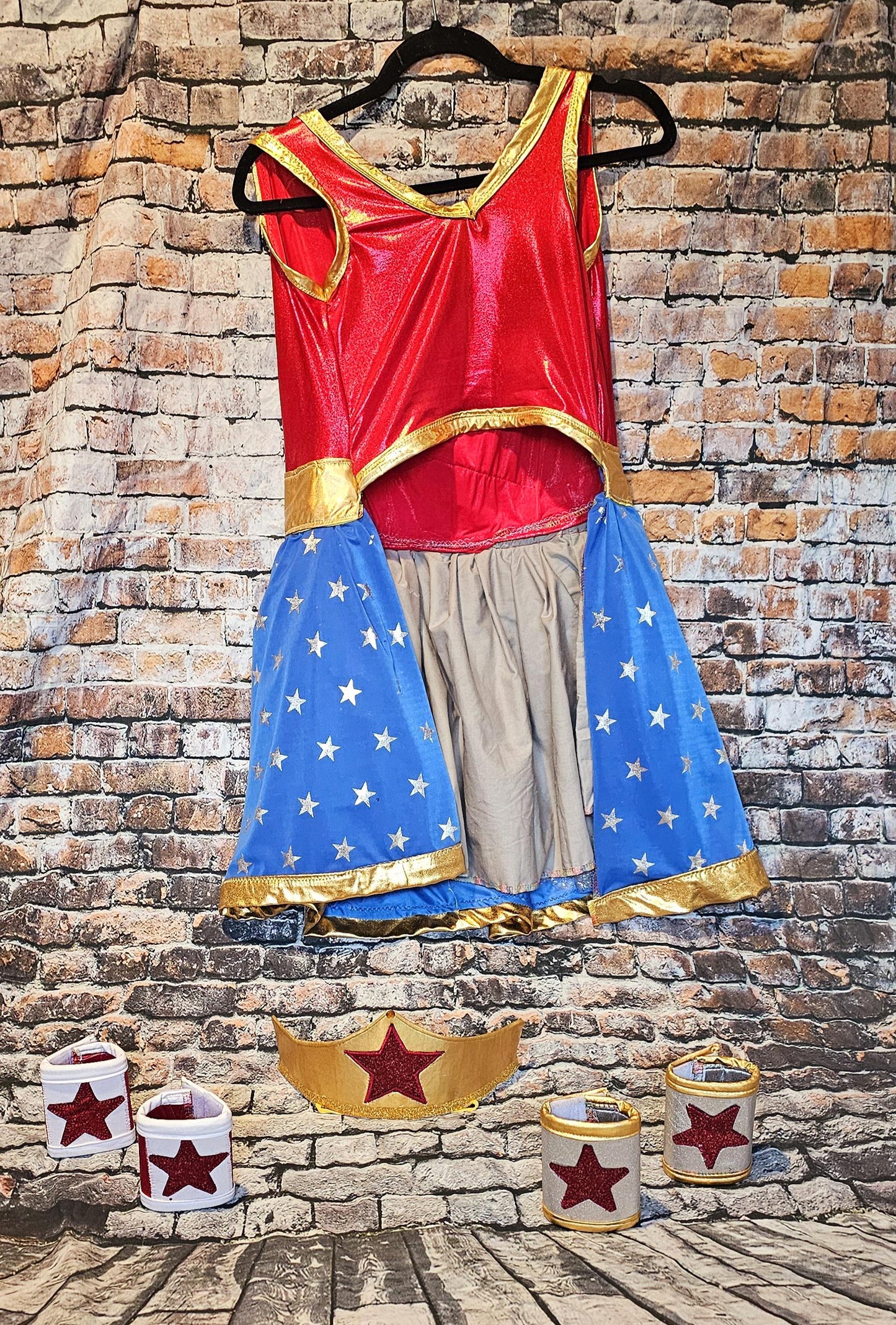 - Wonder Women glitter pet costume, Wonder Women dog costume, super hero pet costume, super hero dog costume, Wonder women cat costume, Halloween pet