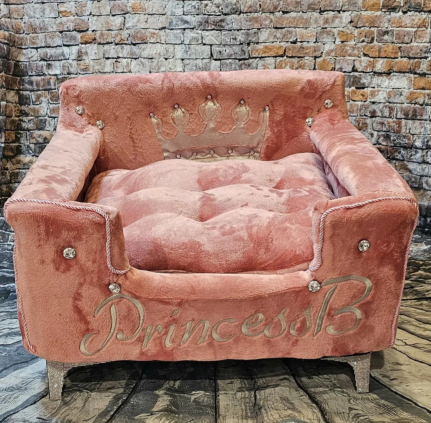 Princess Pet Bed, Princess Cat Bed, Princess dog bed, crown pet bed, crown cat bed, prince bed, Luxury Princess pet bed, pink pet bed