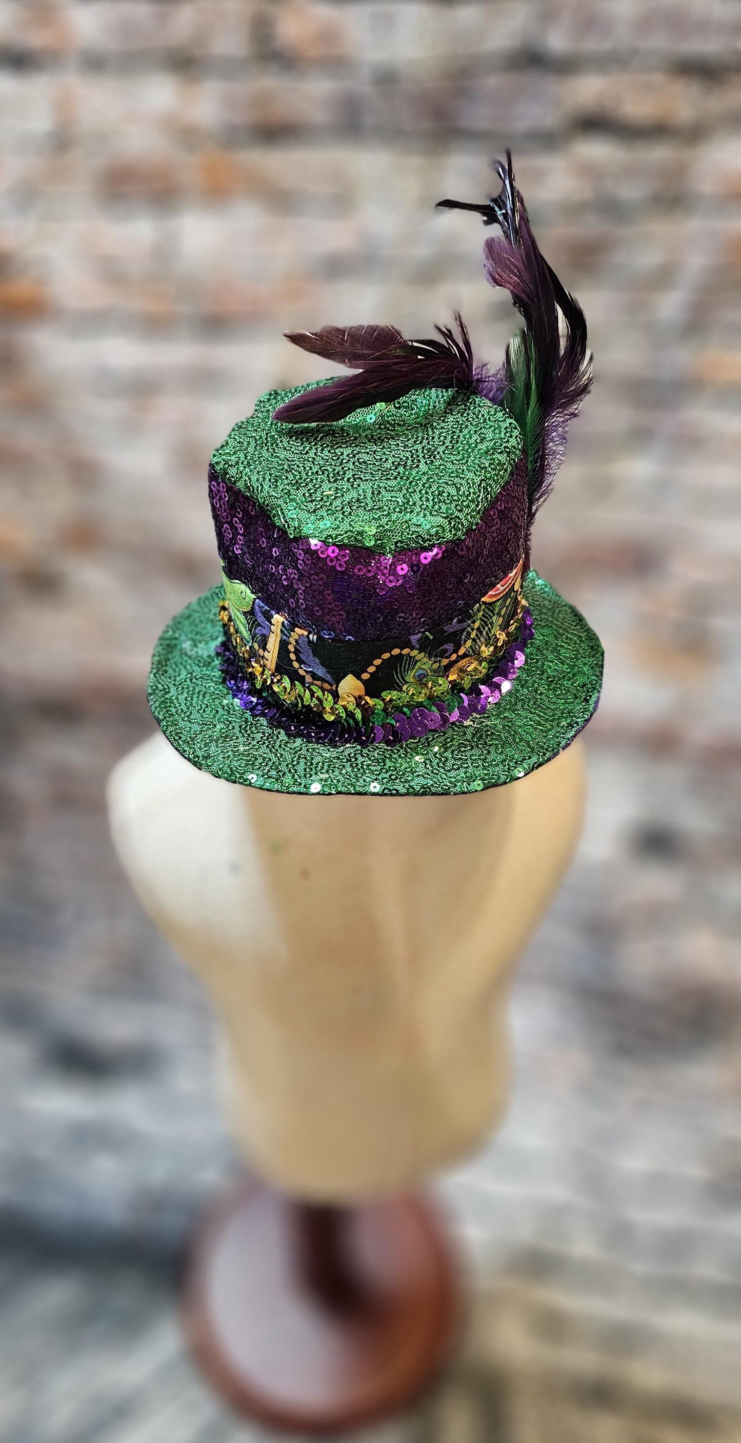 Mardi Gras sequin pet hat, fat tuesday pet hat, mardi gras pet hat, mardi gras dog hat, mardi gras cat hat, fat tuesday dog hat, sequin pet hat