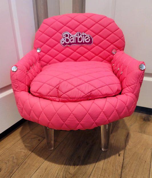 Pink Barbie pet bed, pink dog bed, Hot pink pet bed, luxury pet bed, arclic leg pet bed, leather pet bed, luxury dog bed, personalize dog