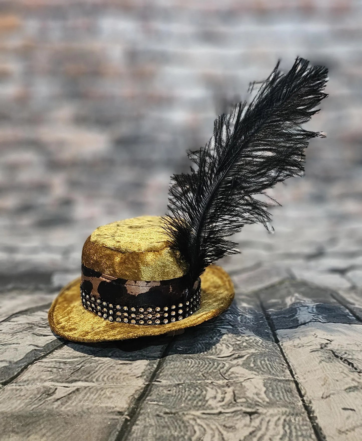 Pimp pet hat, pimp dog hat, gangster pet hat, gangster dog hat, pet pimp hat, pimp cat hat, dog gangster hat, pimp feather pet hat