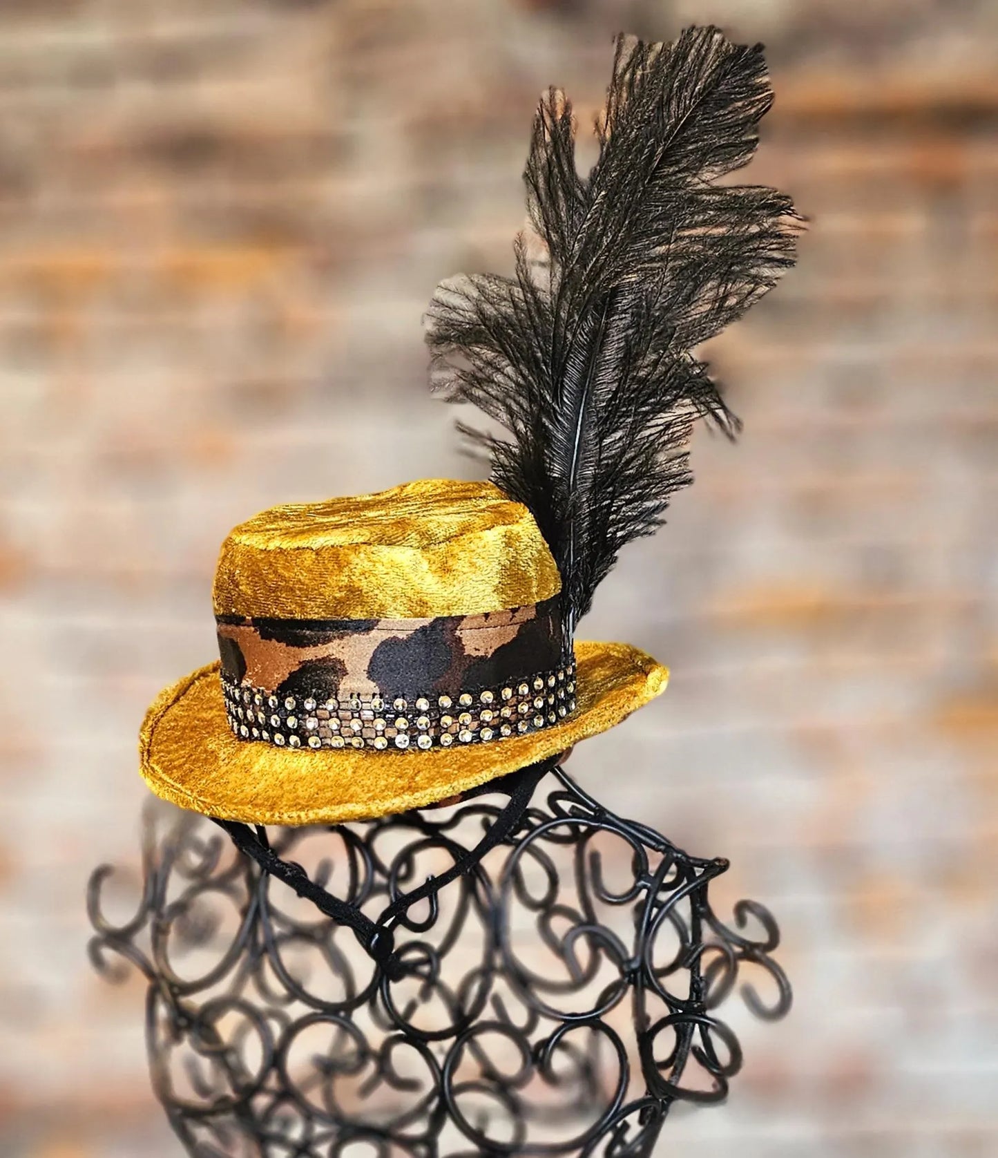 Pimp pet hat, pimp dog hat, gangster pet hat, gangster dog hat, pet pimp hat, pimp cat hat, dog gangster hat, pimp feather pet hat